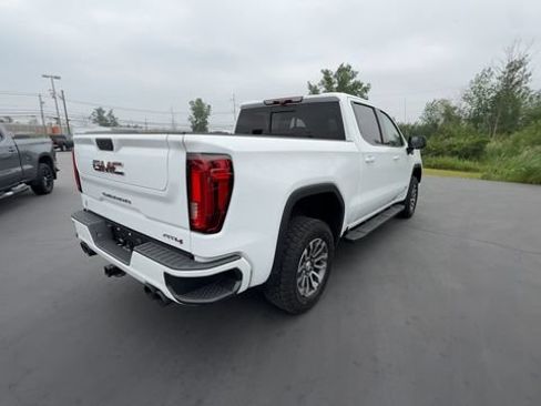 Certified 2020 GMC Sierra 1500 AT4 w/ AT4 Premium Package AWD/4WD image 8