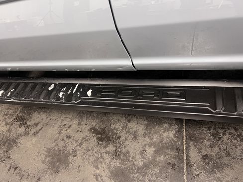 Used 2024 Ford F350 Lariat w/ Lariat Ultimate Package image 11