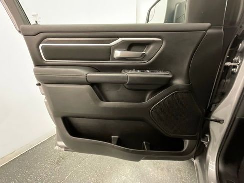 Used 2025 RAM 1500 Big Horn AWD/4WD image 9