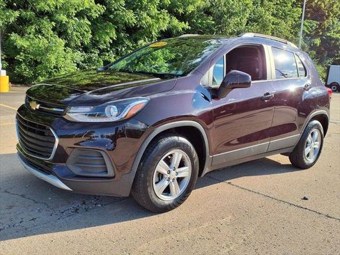 Used 2022 Chevrolet Trax LT AWD/4WD image 3