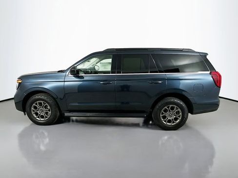 New 2025 Ford Expedition Active image 4