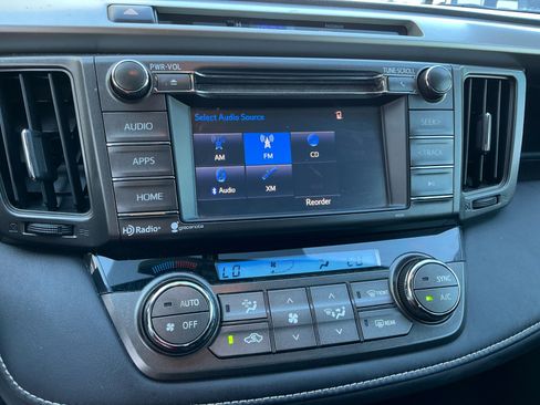 Used 2015 Toyota RAV4 XLE image 12