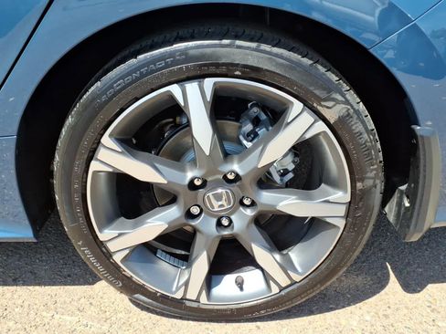 Used 2025 Honda Civic Sport Touring image 8
