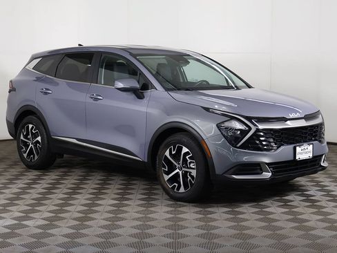 Used 2023 Kia Sportage EX FWD image 2