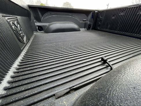Used 2018 RAM 1500 Express w/ Express Value Package AWD/4WD image 15