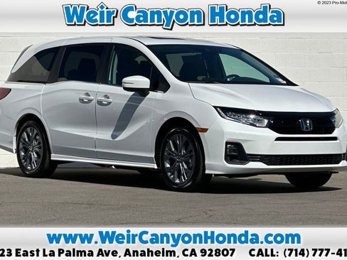 New 2026 Honda Odyssey Touring image 1