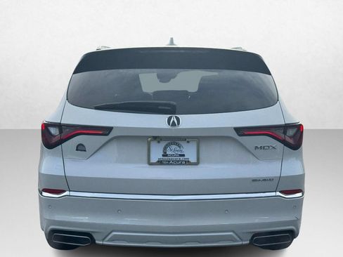 Certified 2026 Acura MDX w/ Advance Package AWD/4WD image 5
