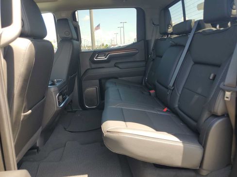 Used 2025 GMC Sierra 1500 Denali w/ Denali Reserve Package AWD/4WD image 22