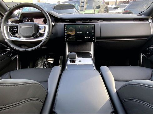 New 2026 Land Rover Range Rover SE AWD/4WD image 7