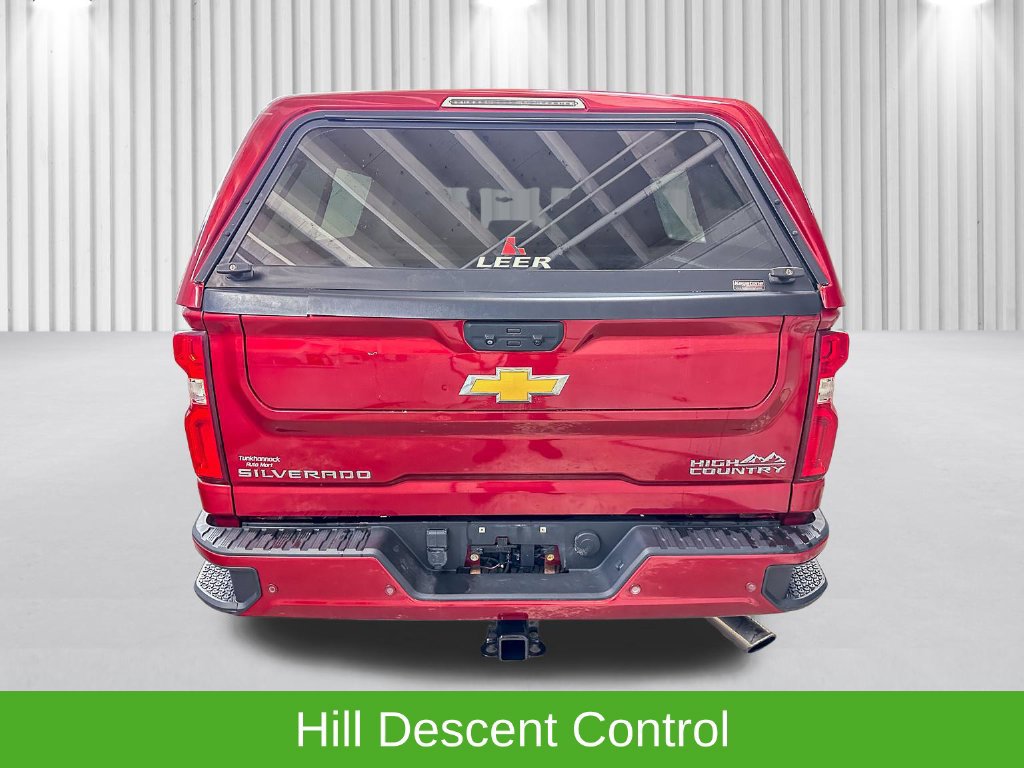 Used 2022 Chevrolet Silverado 2500 High Country w/ Safety Package II AWD/4WD image 9