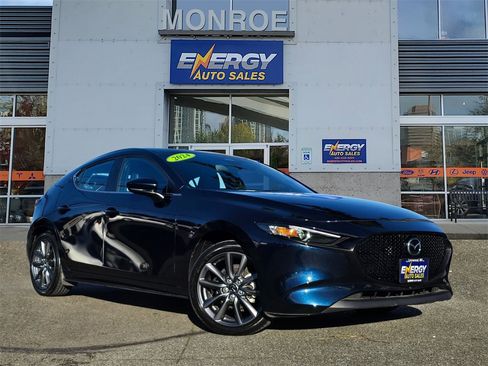 Used 2024 MAZDA MAZDA3 s image 1