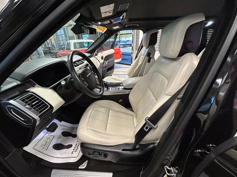 Used 2020 Land Rover Range Rover Sport HSE image 56