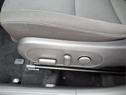 Used 2025 Hyundai Kona SEL AWD/4WD image 13