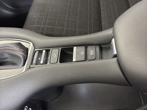 Used 2024 Honda HR-V Sport image 34