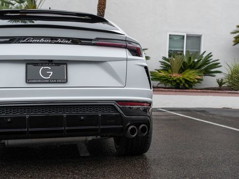 Used 2019 Lamborghini Urus image 15