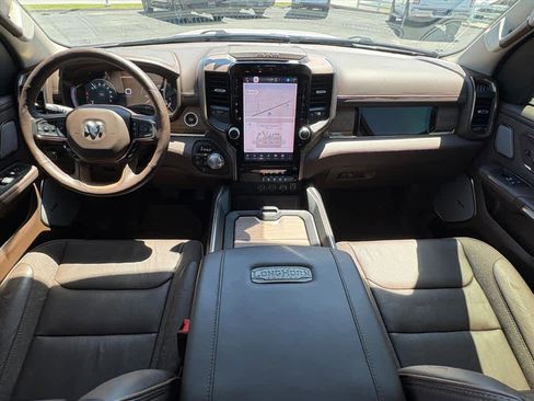Used 2026 RAM 1500 Limited AWD/4WD image 11