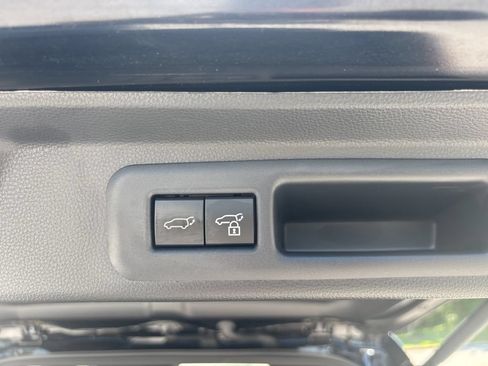 Used 2025 Toyota Sequoia Platinum w/ TRD Off-Road Package AWD/4WD image 9