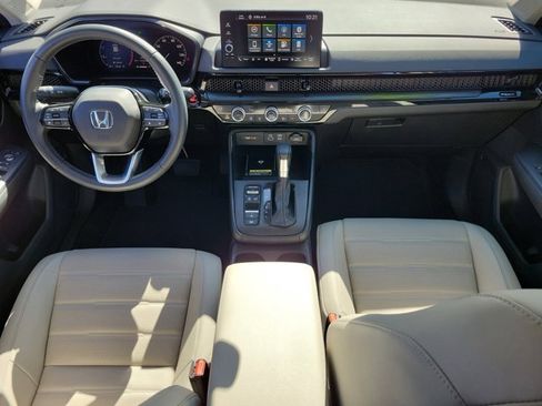 Used 2024 Honda CR-V EX-L image 2