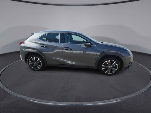 Used 2023 Lexus UX 250h AWD w/ Accessory Package (Z2) image 9