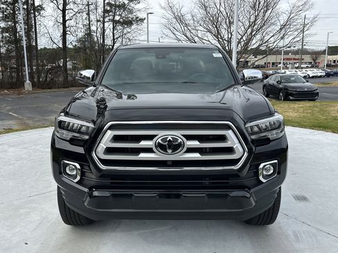 Used 2023 Toyota Tacoma Limited image 3