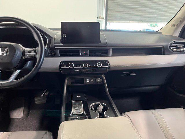 Used 2024 Honda Pilot Touring image 21