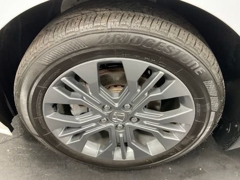 Certified 2025 Honda Odyssey Touring image 12