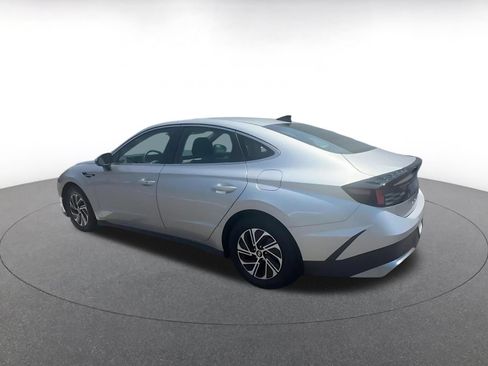 Used 2026 Hyundai Sonata Blue FWD image 11