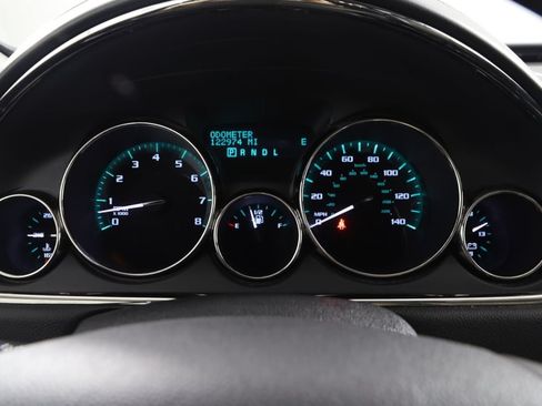 Used 2017 Buick Enclave Leather FWD image 17