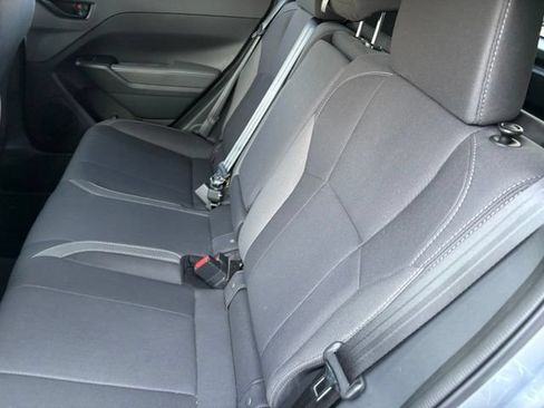 Used 2025 Subaru Crosstrek 2.5i Premium AWD/4WD image 10