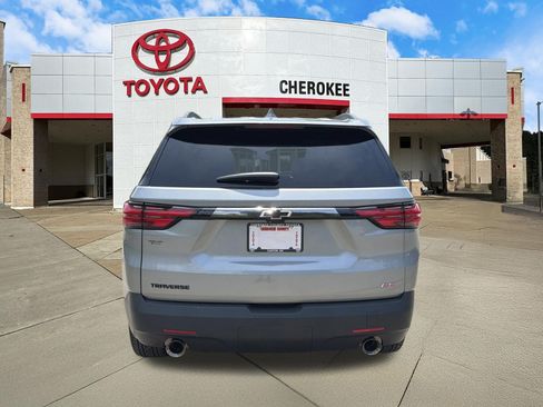 Used 2023 Chevrolet Traverse RS w/ LPO, Floor Liner Package FWD image 6