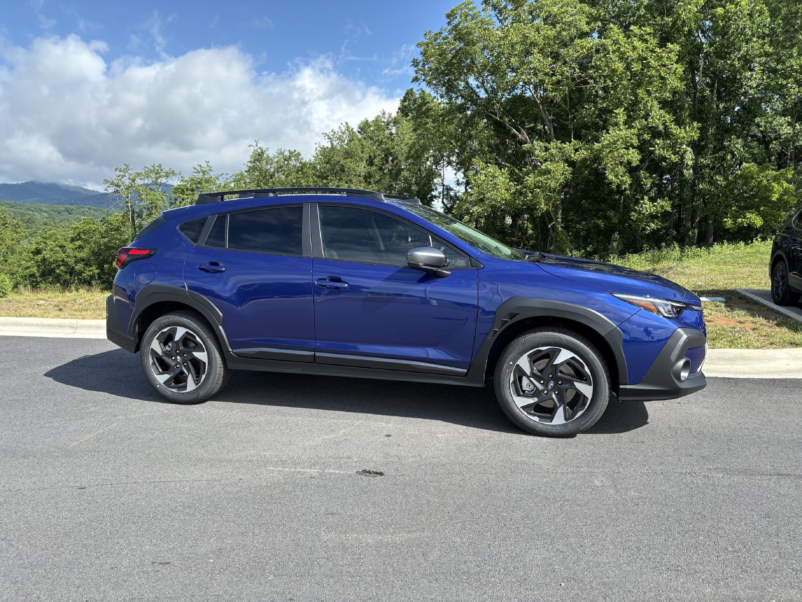 New 2026 Subaru Crosstrek 2.5i Limited w/ Popular Package #3A AWD/4WD image 7