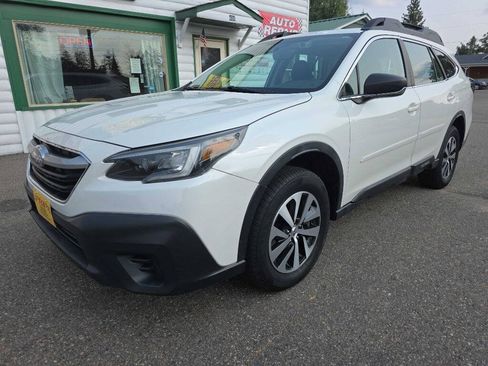 Used 2020 Subaru Outback AWD/4WD image 2