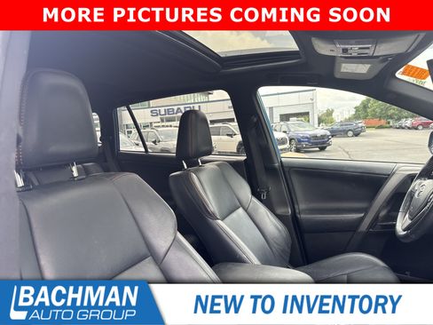 Used 2017 Toyota RAV4 SE w/ Advanced Technology Package AWD/4WD image 4