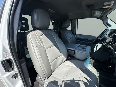 Used 2015 Ford F350 XL RWD image 35