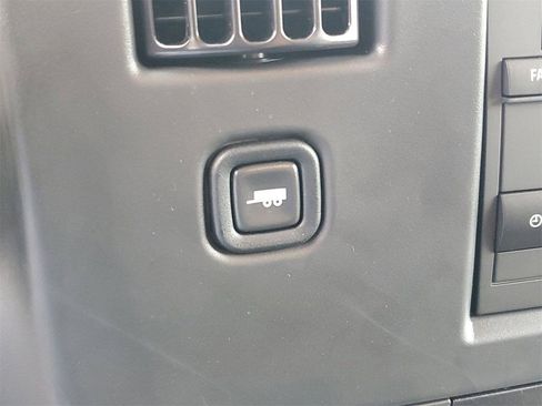 New 2025 Chevrolet Express 2500 w/ Driver Convenience Package image 20