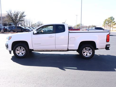 Used 2022 Chevrolet Colorado LT w/ Fleet Safety Package image 28