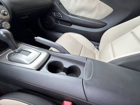 Used 2010 Chevrolet Camaro SS w/ RS Package RWD image 29