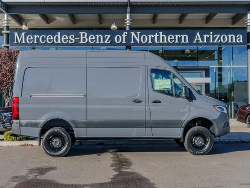 New 2025 Mercedes-Benz Sprinter 2500 image 1