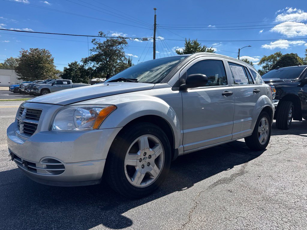 Used 2011 Dodge Caliber Express w/ 17" Aluminum Wheel Group FWD image 3