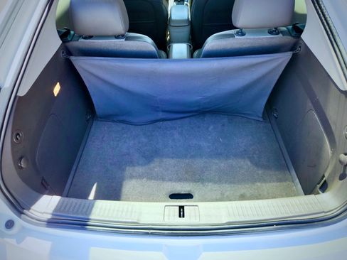 Used 2013 Chevrolet Volt Premium w/ Premium Trim Package image 21