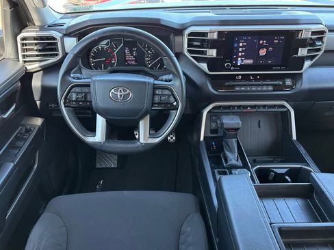 Used 2022 Toyota Tundra SR5 image 10
