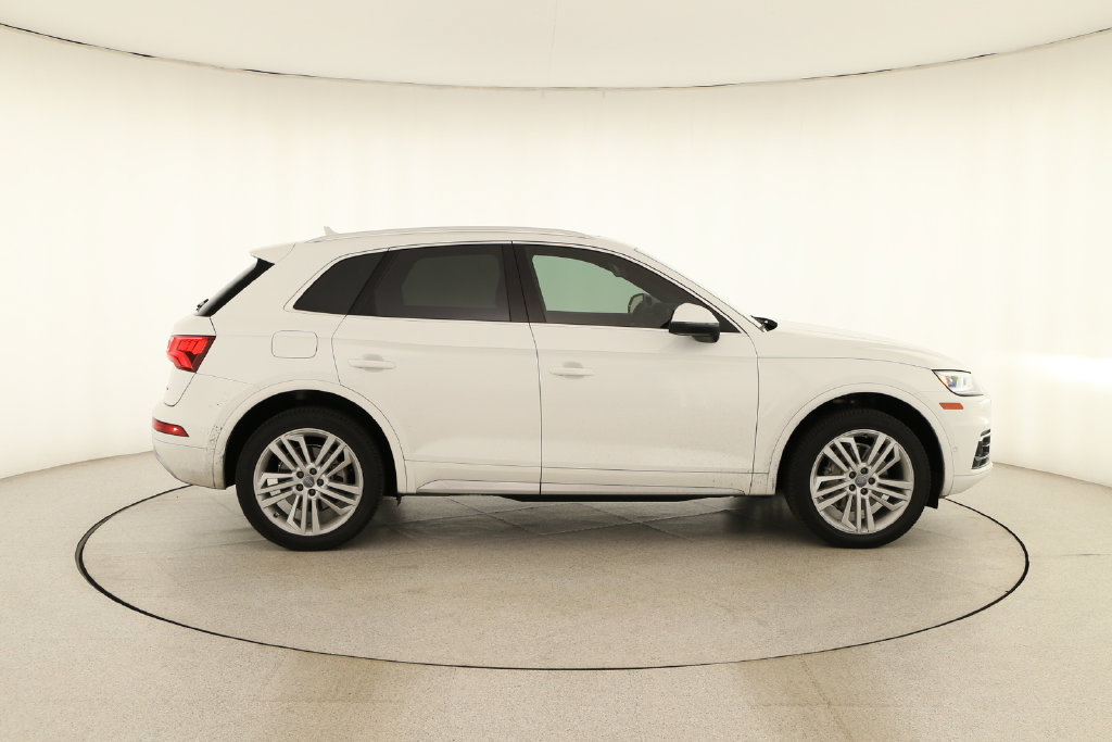 Used 2020 Audi Q5 Prestige w/ Prestige Package AWD/4WD image 8
