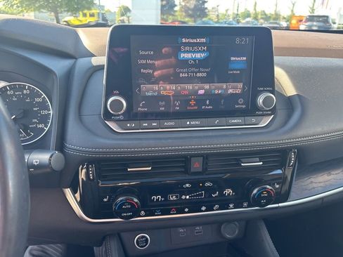 Used 2021 Nissan Rogue SL AWD/4WD image 14