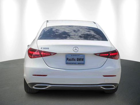 Used 2023 Mercedes-Benz C 300 Sedan image 5