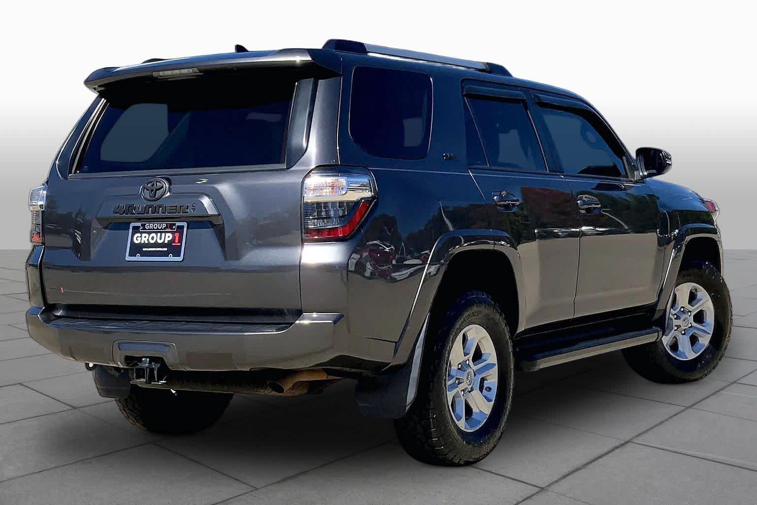 Used 2021 Toyota 4Runner SR5 Premium w/ Moonroof Package AWD/4WD image 13