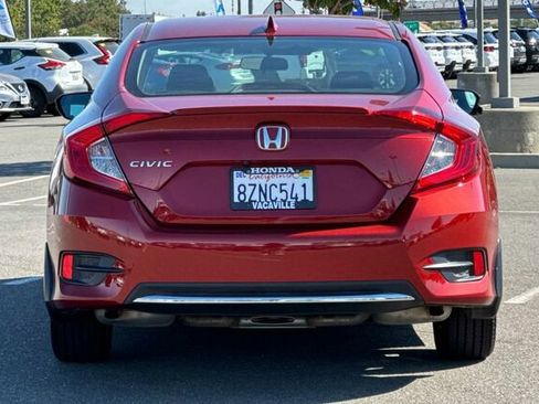 Used 2019 Honda Civic EX image 5