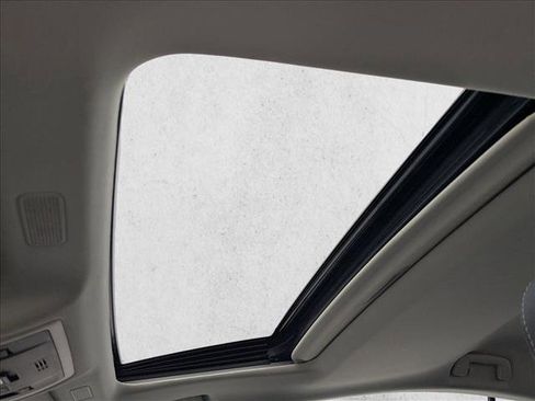 Used 2022 Lexus ES 250 w/ Premium Package image 18