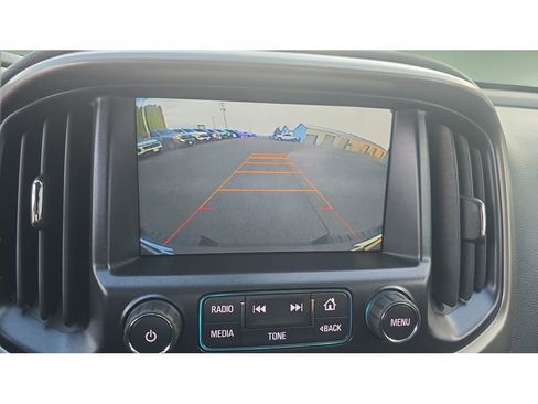 Certified 2015 Chevrolet Colorado Z71 image 19