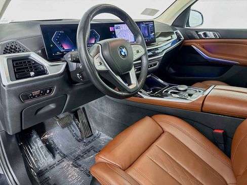 Used 2023 BMW X7 xDrive40i AWD/4WD image 6