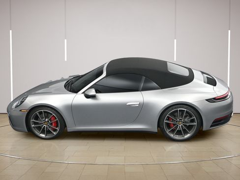 Certified 2024 Porsche 911 Carrera S RWD image 34